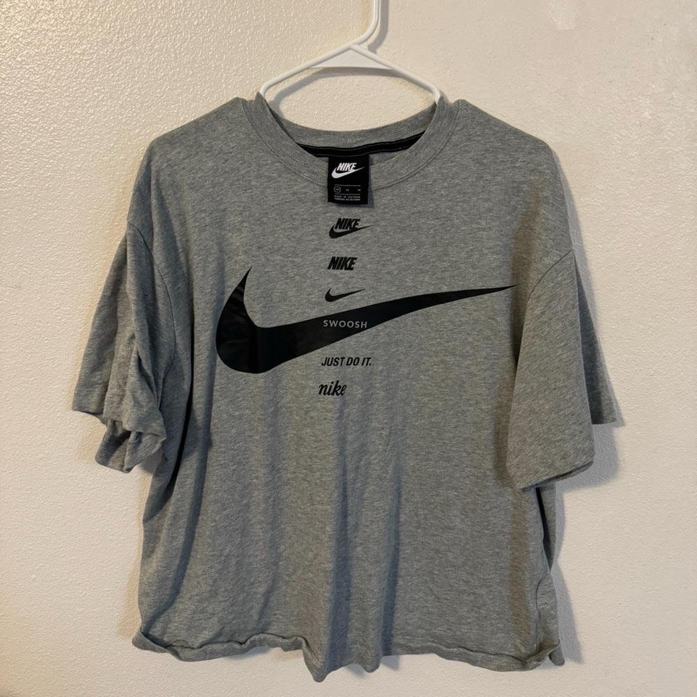 Nike T-shirt